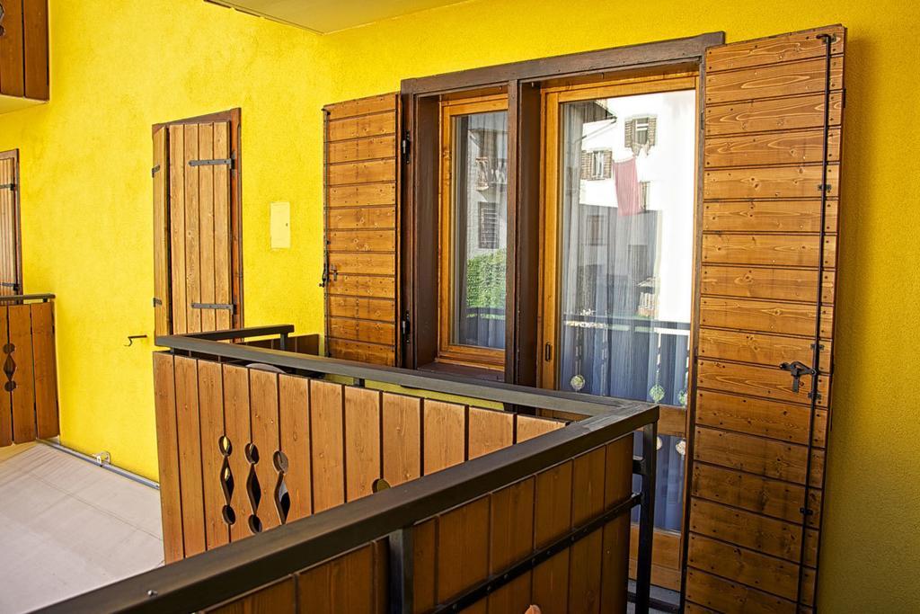 Albergo Ristorante Iris 奥伦佐卡多利 外观 照片